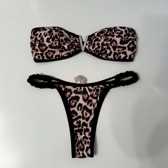 Stylish Leopard Print Bandeau Bikini Set - Picture 2 of 2
